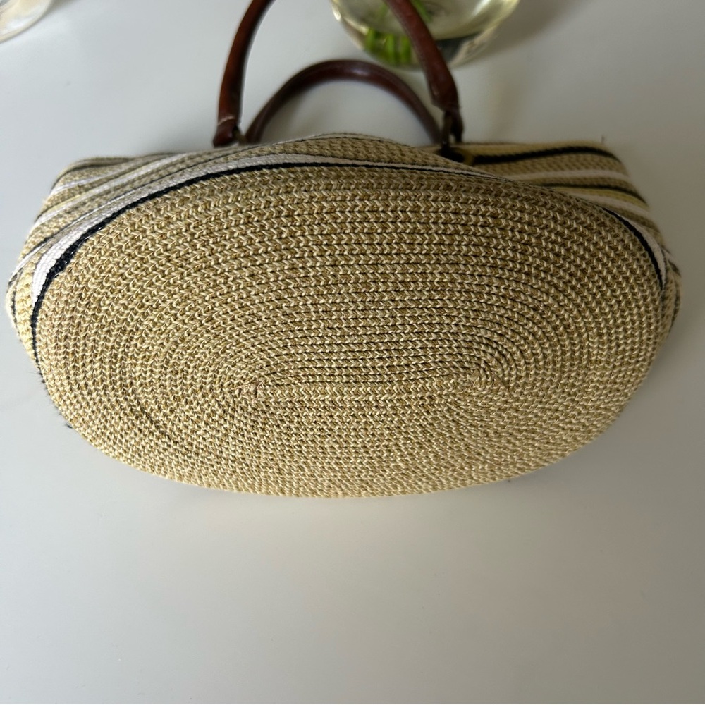 Woven double handle bucket bag - Picture 5 of 11